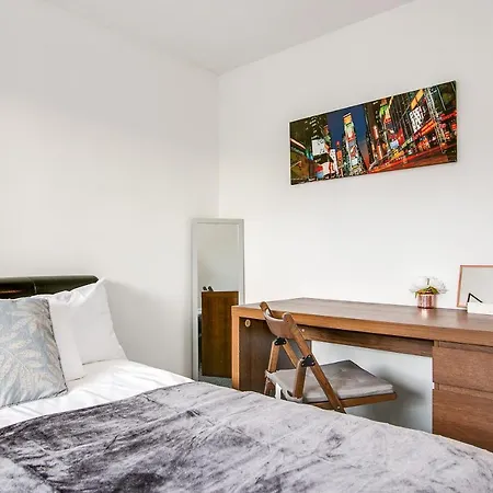 Zen Garden Cozy Ciean Quiet 2 Bedroom In Brindley Place Apartamento *